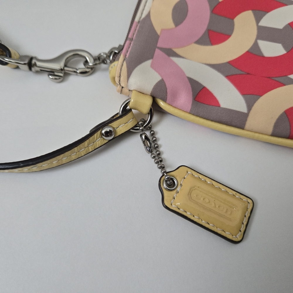 Coach Wristlet - Picture 3 of 6